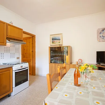 Mirto 2 Apartman San Giovanni