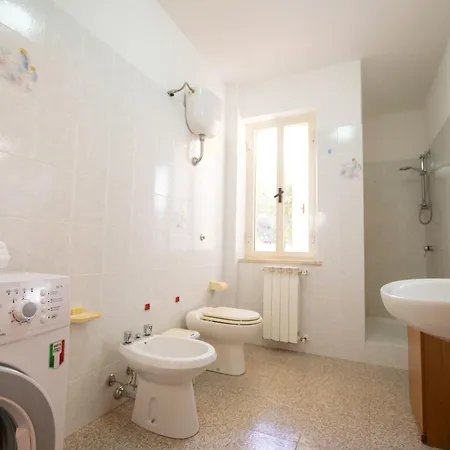 Apartment Mirto 2 *