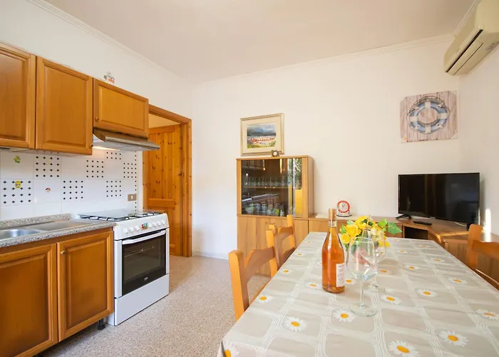 Mirto 2 Apartman San Giovanni